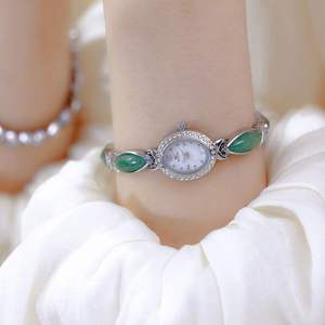 Montre à quartz pour femme BS Bee Sister FA1882, bracelet en acier inoxydable, cadran analogique 32 mm, design papillon, 2026 - Product Image 4