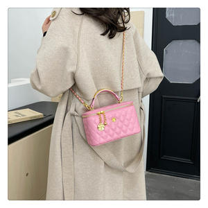 2025 nuevos bolsos de moda para mujer, bolso ligero de lujo con entramado de diamantes, bolso cuadrado para mujer, bolso de hombro tipo cubo - Product Image 5