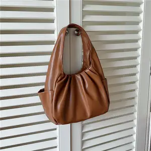 도매 사용자 정의 부드러운 pu 가죽 셔링 디자인 핸드백 중국 패션 손 가방 레이디 어깨 가방 새로운 전류