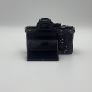 กล้องมิเรอร์เลส <span class=keywords><strong>Sony</strong></span> <span class=keywords><strong>A7R</strong></span> <span class=keywords><strong>III</strong></span> มือสอง สภาพเหมือนใหม่ ระดับมืออาชีพ ฟูลเฟรม 24MP ถ่ายวิดีโอ 4K มีรอยขีดข่วนเล็กน้อย รับประกัน 1 ปี จากผู้จัดจำหน่ายอื่น - Product Image 2