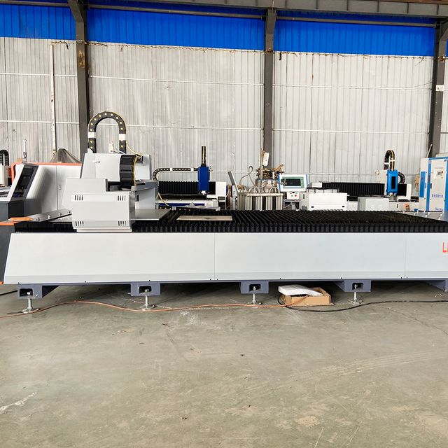 20KW 30KW Metal Sheet Laser Cutter Double Table CNC Fiber Laser Cutting Machine Industrial Water Chiller Cypcut Fuji BMP/AI