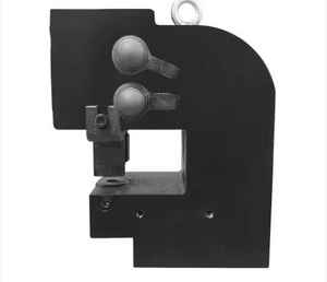 Punzonadora hidráulica portátil de tres lados con tres ranuras, Motor de maquinaria metalúrgica de metal de acero de la serie 100/80/150/200 - Product Image 3