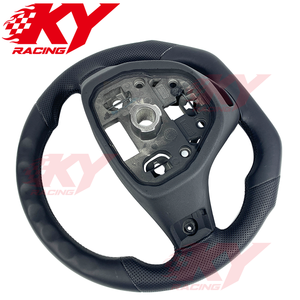 Volante Deportivo de Fibra de Carbono Personalizado en Cuero Genuino para Chevrolet Malibu, Cruze, Camaro, Silverado, Corvette C8, C7 - Product Image 3