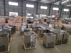 Machine à Popsicles Commerciale pour la Fabrication de Sucettes Glacées en Malaisie, <span class=keywords><strong>Mini</strong></span>-Machine à Popsicles par Moule, Machine à Sucettes Glacées - Product Image 5