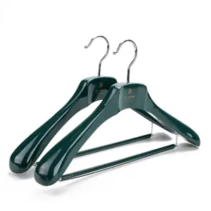 Custom hanger with logo luxury green wooden suit hangers for clothing store