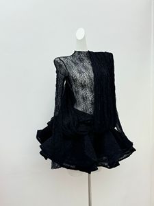 Abito Mini a Due Pezzi in Pizzo Bianco con Maniche Lunghe, Collo Alto, Traspirante, Elastico in Vita e Linea A - Product Image 5