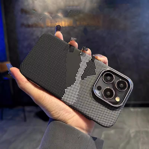 Laudtec LX261 funda de teléfono de fibra de carbono con moda atmosférica simple ligera anticaída para Iphone 16 15 14 13 12promax - Product Image 1