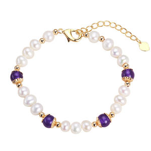 Bracelet en perles d'eau douce de style rétro, simplicité exquise pour femmes, design de luxe léger avec une élégance raffinée - Product Image 5