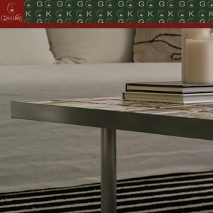 <span class=keywords><strong>Table</strong></span> <span class=keywords><strong>basse</strong></span> en mosaïque d'onyx vert GOLDKING, pièce maîtresse artistique dans un salon d'inspiration Art déco aux tons verts doux - Product Image 6
