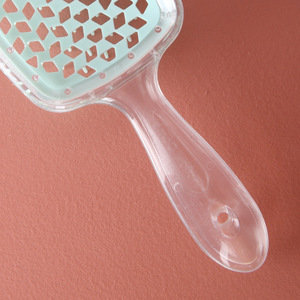 Peigne à cheveux Playboy, grand format, utilisation humide ou sèche, design en maille, massage du cuir chevelu pour adultes - Product Image 2