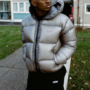 Giacca Invernale Imbottita Personalizzata in Nylon e Poliestere con Zip e Cappuccio, Cappotto Puffer Caldo da <span class=keywords><strong>Uomo</strong></span> - Product Image 2