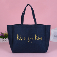 Sac de plage en feutre réutilisable durable de grande capacité bleu marine avec logo brodé doré pour le shopping