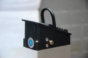 Boîtier de batterie pour vélo électrique ALX009, design invisible, aluminium argenté, conteneur vide, faible MOQ, moulage personnalisé pour les nouveaux modèles de vélos électriques - Product Image 4