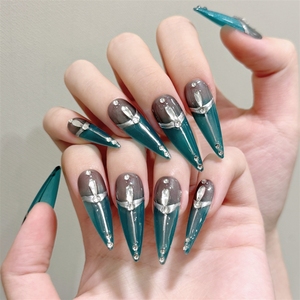 Uñas Postizas Acrílicas Removibles Metálicas Verdes Estilo Y2K, Hechas a Mano, de Alta Calidad, Venta al Por Mayor - Product Image 1
