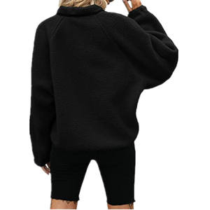 Veste polaire personnalisée pour femmes Manteaux courts à manches longues floues Vêtements d'extérieur boutonnés en Sherpa avec poches - Product Image 5