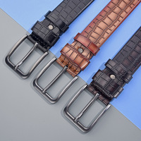 Ceinture pour homme en similicuir croco gaufré, boucle carrée mat bronze, accessoire de taille pour le quotidien