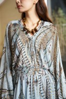 Robe longue bohème en mousseline imprimée pour femme, col en V, manches lanternes, col en crochet fait main, taille haute, perles, longue, pour l'été et la plage