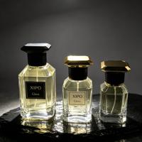 Flacon de parfum vide en verre carré de 50 ml, design luxueux et nouveau, fond épais, avec bouchon en bois lisse