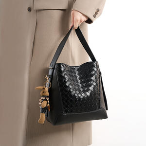 Sacs à main en cuir PU tissé de style 2026, grande capacité, sac seau pour femme, bandoulière - Product Image 3