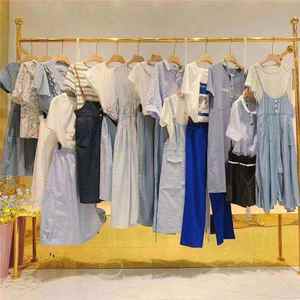 Scegliendo i vestiti <span class=keywords><strong>uno</strong></span> <span class=keywords><strong>per</strong></span> <span class=keywords><strong>uno</strong></span> nelle camicie dal vivo pantaloncini top corti vestono <span class=keywords><strong>tutto</strong></span> - Product Image 1