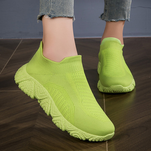 Scarpe Casual da <span class=keywords><strong>donna</strong></span> calzini alla caviglia di lusso Sneaker da <span class=keywords><strong>donna</strong></span> High-Top Hip Hop Streetwear Flats <span class=keywords><strong>Sneakers</strong></span> stivali neri bianchi - Product Image 3