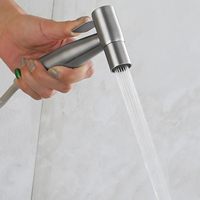 Toilettes Modernes Monotrous Suspendues à Soulèvement Vertical avec Kit de Pulvérisateur Bidet Facile à Nettoyer pour Salles de Bains
