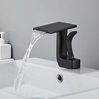 Nouveau design Mitigeur de lavabo cascade moderne en laiton massif noir et or, monocommande, à poser sur le comptoir