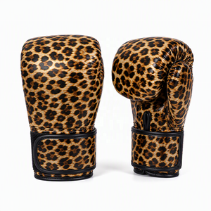 Gants <span class=keywords><strong>de</strong></span> boxe à imprimé léopard 6-12 oz, en <span class=keywords><strong>cuir</strong></span> PU épaissi, rembourrage en mousse, trous <span class=keywords><strong>de</strong></span> ventilation, sangle <span class=keywords><strong>de</strong></span> poignet en velcro, pour enfants et adultes - Product Image 1