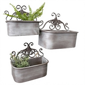 Juego de Macetas de Pared de Metal Vintage, Macetas Colgantes Rústicas con Diseño de Espiral Decorativo para Decoración de Jardín Interior y Exterior - Product Image 1