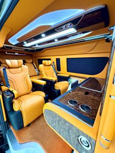 Condizioni di aggiornamento per Toyota Hiace: Sedili aeronautici, pavimento antiscivolo, tende elettriche, luce a cupola multicolore - Product Image 5