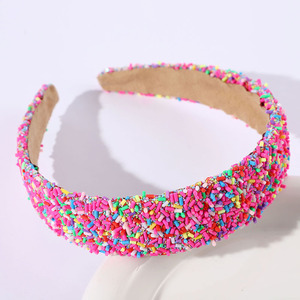 फैशनेबल व्यापक-किनारे बहुस्तरीय कैंडी हेयरबैंड मीठा और ठंडा, सभी अवसरों के लिए उपयुक्त। बच्चों की पार्टियों के लिए बिल्कुल सही। - Product Image 1