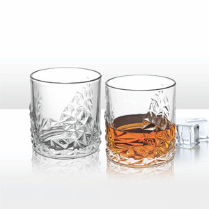 Vaso de Whisky Premium Moderno con Diseño de Cadena de Montaña - Vaso Geométrico Único, Apto para Lavavajillas y Reutilizable - Product Image 3