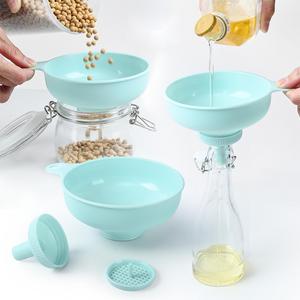 Novas Ideias de Produtos 2024 Funis Multifuncionais 3 em 1 Grande Funil para Acessórios de Cozinha Atacado Plástico PP Azul 20pcs - Product Image 1