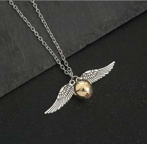 Reliques <span class=keywords><strong>de</strong></span> <span class=keywords><strong>la</strong></span> <span class=keywords><strong>mort</strong></span> Snitch collier en or classique volant voleur ailes lien chaîne en gros bijoux cadeau en alliage <span class=keywords><strong>de</strong></span> Zinc forme <span class=keywords><strong>de</strong></span> <span class=keywords><strong>papillon</strong></span> - Product Image 1