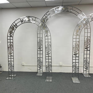 Nuevos accesorios de boda, estante de rosas huecas de tres barras, adornos de fondo de escenario decorados con arcos de hierro forjado. - Product Image 2
