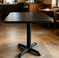 Ensemble de table de restaurant moderne carrée pour café