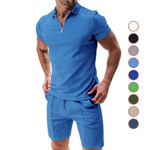 Fournisseur d'un costume sportif et décontracté pour homme en deux pièces avec un revers, une chemise à manches courtes et un short - Product Image 6