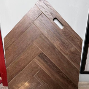 Plancher stratifié gris clair <span class=keywords><strong>Quick</strong></span> <span class=keywords><strong>Step</strong></span> à chevrons en cerisier - Product Image 3