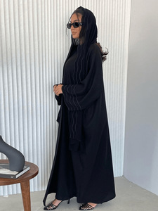 Zifeng OME Muslimische Frauen Langarm Exquisite Stickerei Stickerei Ethnischer Stil Abaya Mantel mit Hijab Zweiteiler Set - Product Image 5