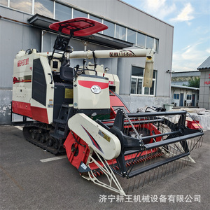Moissonneuse-batteuse 1158p 120 CV multifonctionnelle pour riz et blé - Product Image 1
