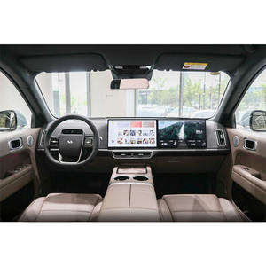 Li Auto L6, SUV de 5 Puertas y 5 Asientos, Autonomía Total de 1390 km CLTC, EREV, Volante a la Izquierda, Auto Nuevo para Exportación Mundial - Product Image 6