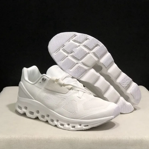 Vente en gros de chaussures de course <span class=keywords><strong>TN</strong></span> pour hommes baskets de sport décontractées avec chaussettes tissées à haute élasticité Collection d'été grande taille - Product Image 2