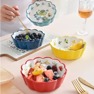 Lace Shape Strawberry Design Bowl Household Creative Fruit Salad Ceramic Bowl Tableware