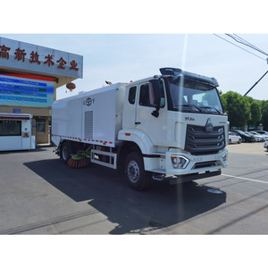 Meilleure vente de Sinotruk Balayeuse de route multifonction Véhicule de lavage de camion pour usage municipal Composants du moteur principal - Product Image 5