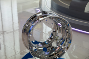 Commercial Steel <b>Chromed</b> Aluminum Truck Trailer Bus <b>Wheel</b> and Rims Forged Manufacturers for Semi Truck22.5x16 Rim Made in China - Product Image 5