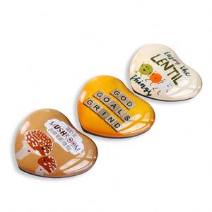 Aimants de réfrigérateur en forme de cœur personnalisés, aimants en verre cristallin en forme de cœur pour souvenir ou cadeau - Product Image 4