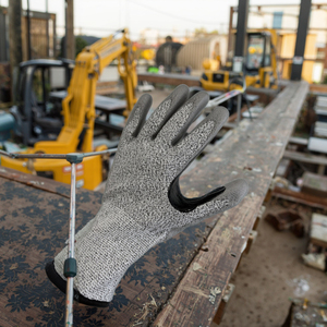 Gants de travail de sécurité certifiés EN388 niveau 5 résistants aux coupures - Doublure HPPE, revêtement PU, sans silicone, base renforcée, industriels - Product Image 3