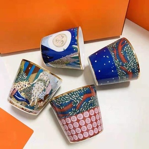 แก้วเซรามิคคริสต์มาสดีไซน์ใหม่ ชุดแก้วกาแฟพอร์ซเลน แก้วกาแฟโบนไชน่า - Product Image 3