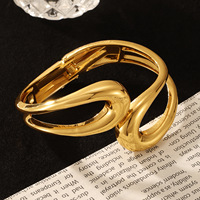 Nouveau bracelet asymétrique ajouré pour femme, double ligne géométrique, en alliage de zinc plaqué or, tendance, simple et élégant
