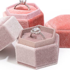 Custom Logo Velvet Ring Box Pink Hexagonal Jewelry Earring Pendant Ring Case Jewelry Packaging Gift Box